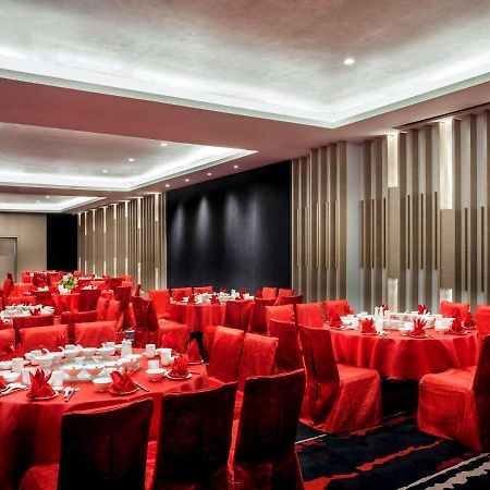 Hotel Pullman Miri Waterfront Esterno foto The ballroom